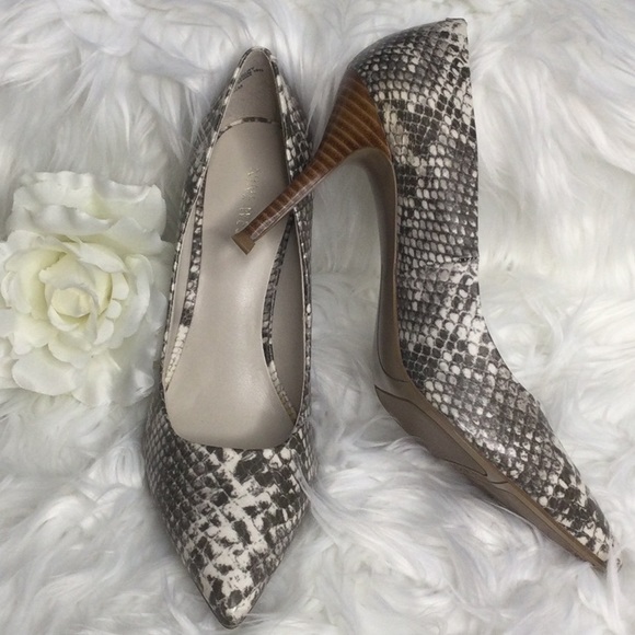 Nine West Shoes - 🆕NWOB Nine West Lax Pointed Toe Snake Print Career Pump, 7.5M